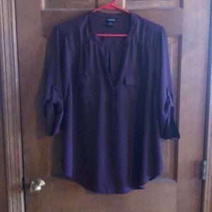 Women's size 0 crape material shirt